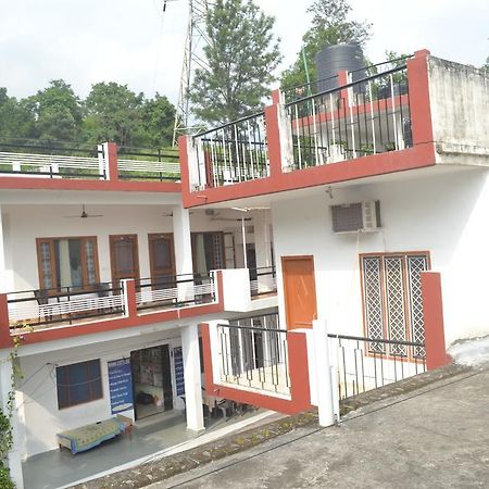 Mount Valley Mama Cottage Rishīkesh Rum bild