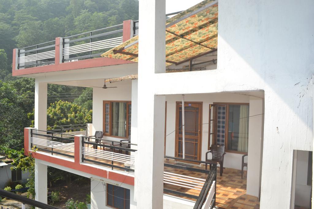 Mount Valley Mama Cottage Rishīkesh Rum bild
